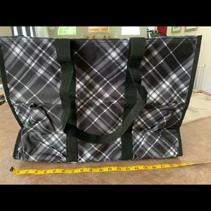 Thirty One Super Organizing tote